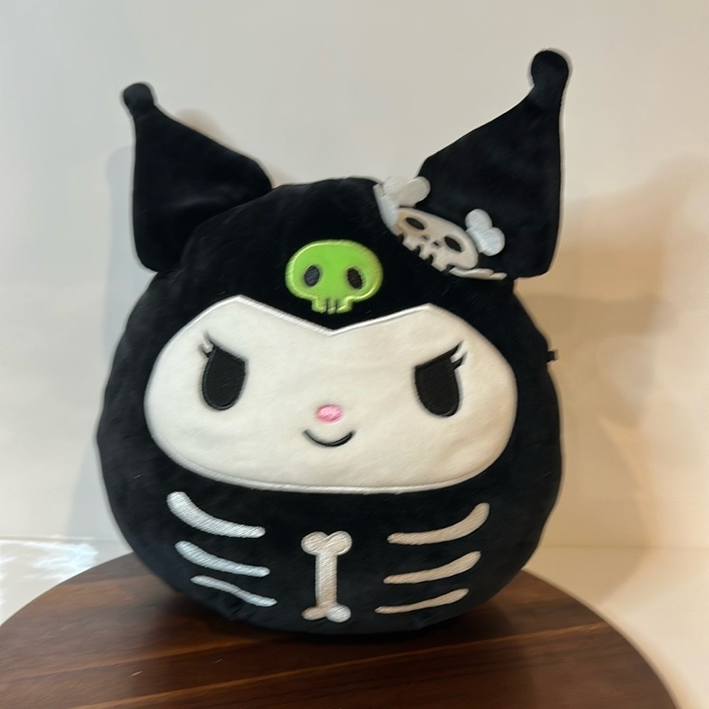 Squishmallows Hello Kitty Sanrio 2023 Halloween 10" Kuromi Skeleton
